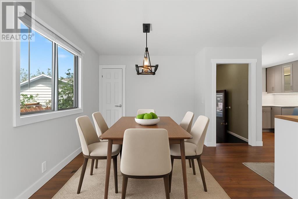 Photo 8 of 36 Brentwood Drive E, Strathmore AB