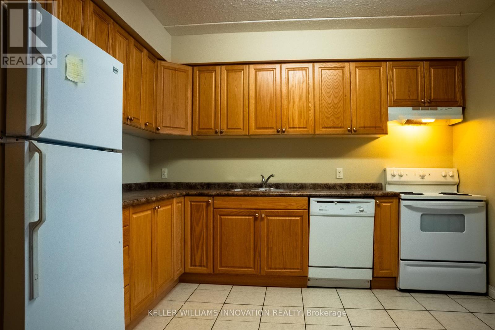Photo 6 of 402 253 Lester Street, Waterloo ON