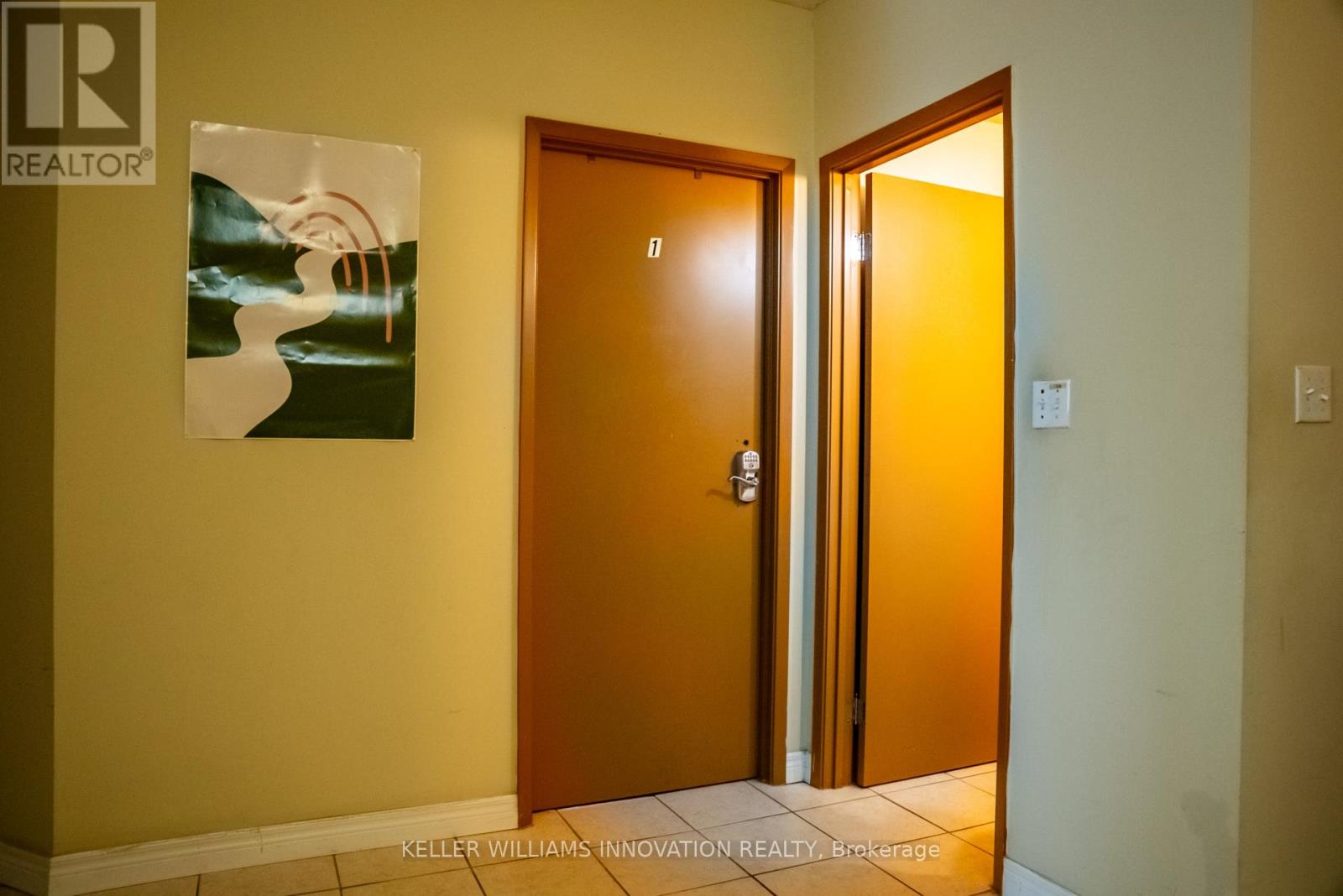 Photo 14 of 402 253 Lester Street, Waterloo ON