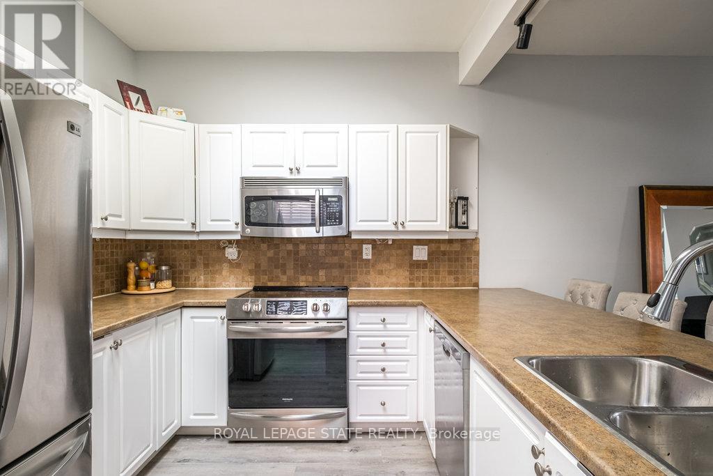 Photo 15 of 24 Liberty Street, Hamilton ON