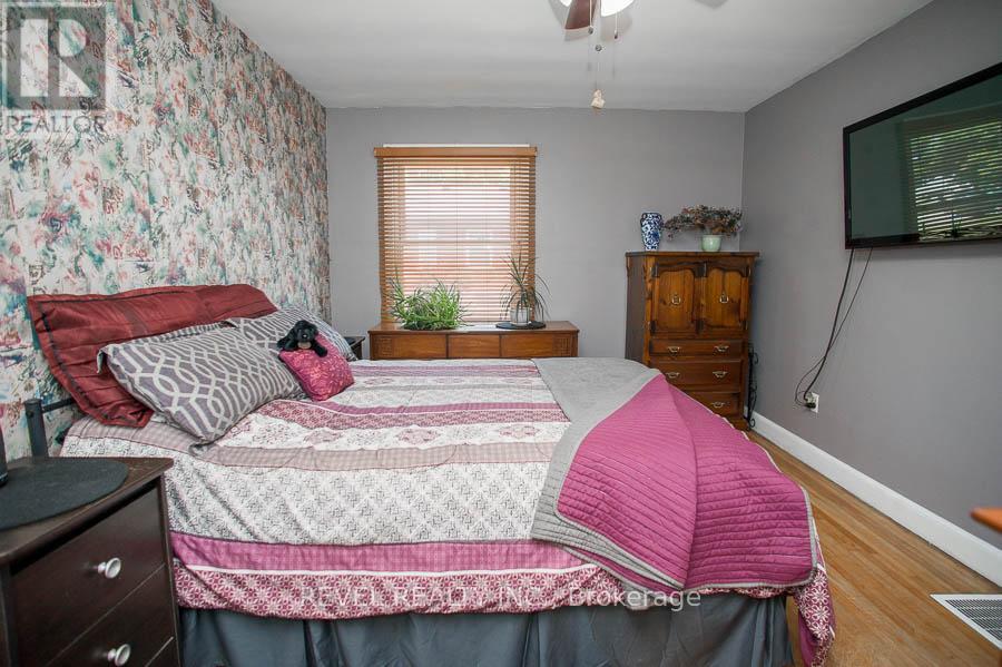 Photo 34 of 530 Mount Pleasant Road, Brantford ON