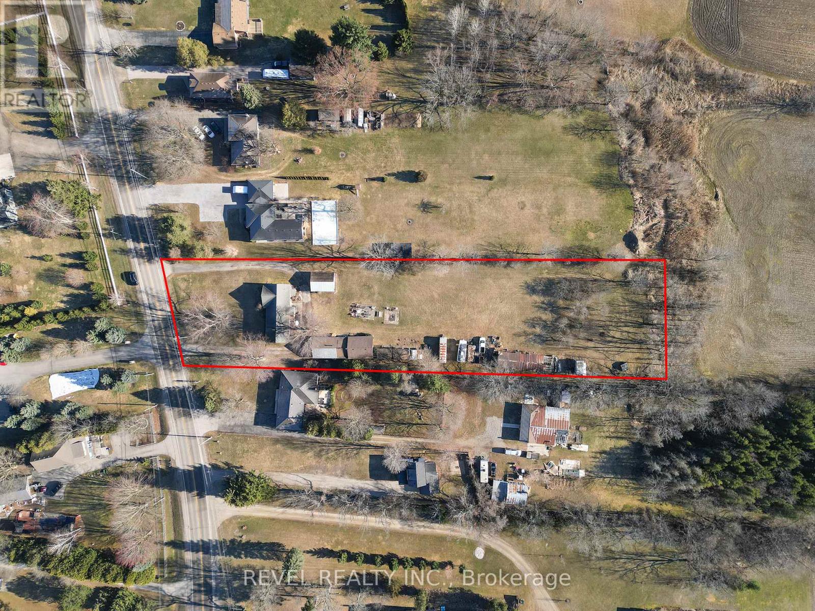 Photo 32 of 530 Mount Pleasant Road, Brantford ON