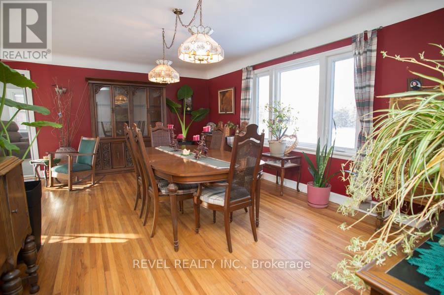Photo 29 of 530 Mount Pleasant Road, Brantford ON