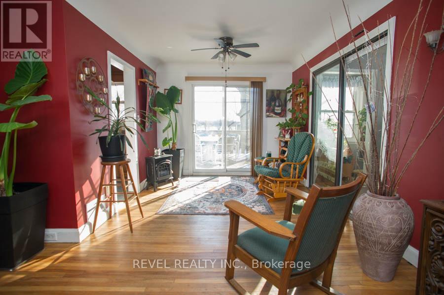 Photo 7 of 530 Mount Pleasant Road, Brantford ON