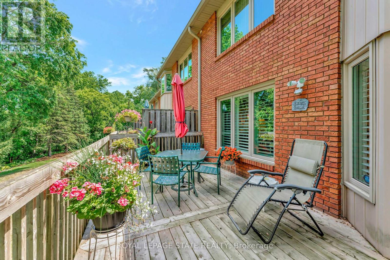 Photo 41 of 12 30 Osler Drive, Hamilton ON