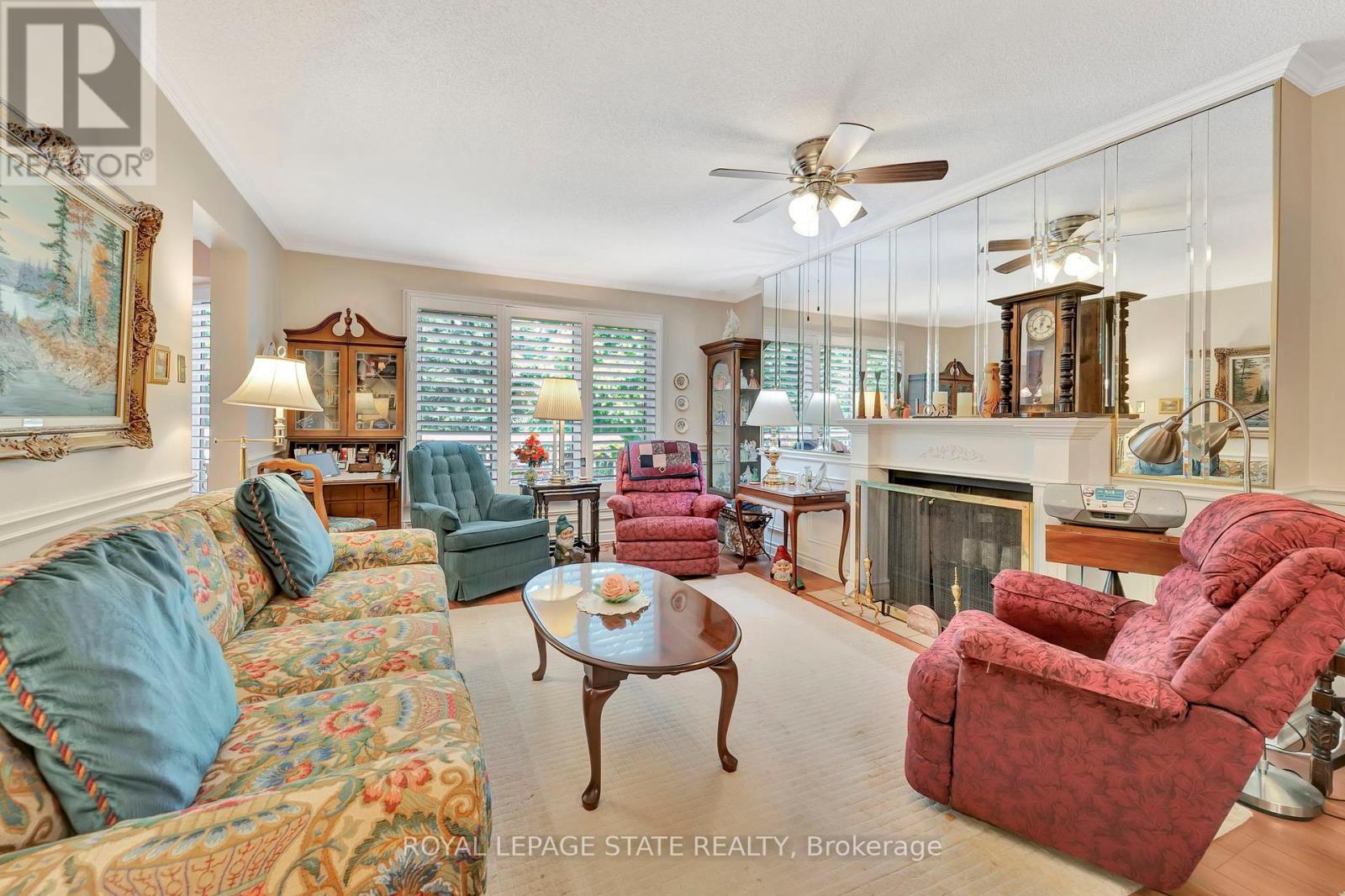 Photo 29 of 12 30 Osler Drive, Hamilton ON