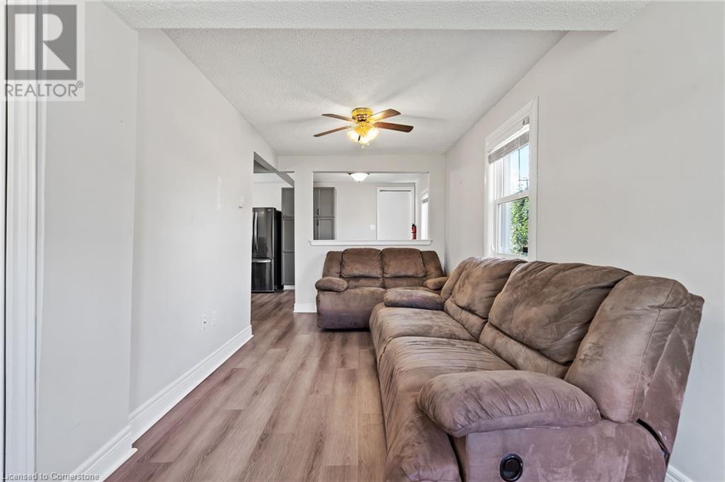 Photo 15 of 111 Rykert Street, St Catharines ON