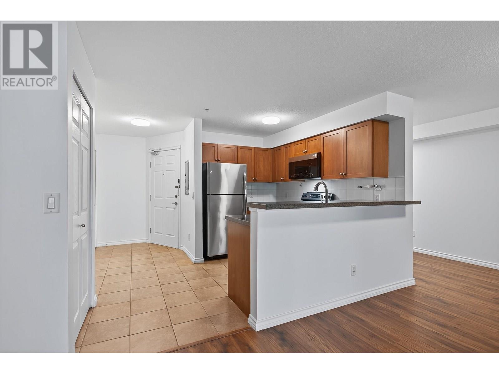 Photo 21 of 2316 244 Sherbrooke Street, New Westminster BC