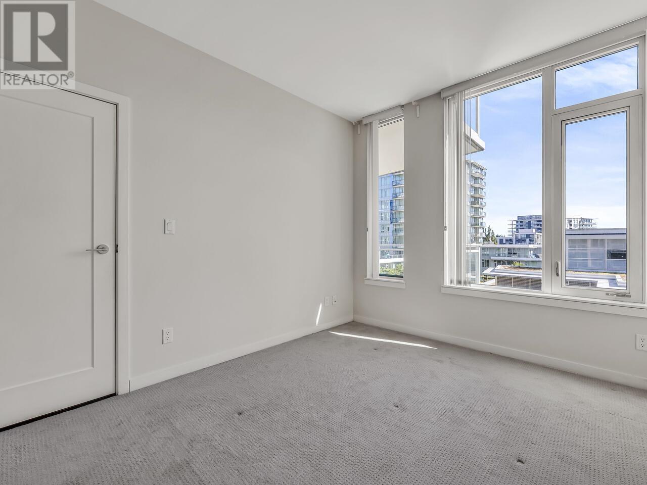 Photo 21 of 816 8688 Hazelbridge Way, Richmond BC