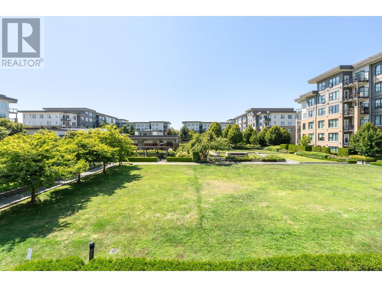 Photo 16 of 215 9388 Tomicki Avenue, Richmond BC