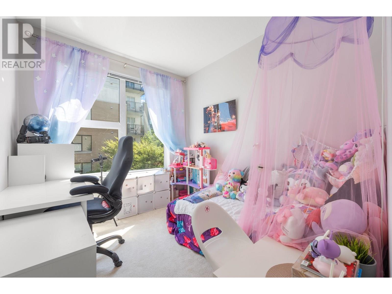 Photo 25 of 215 9388 Tomicki Avenue, Richmond BC
