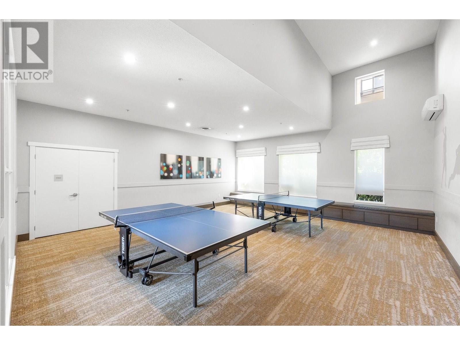Photo 32 of 215 9388 Tomicki Avenue, Richmond BC