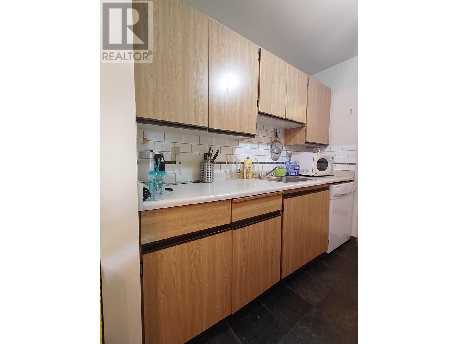 Photo 6 of 222 8411 Ackroyd Road, Richmond BC