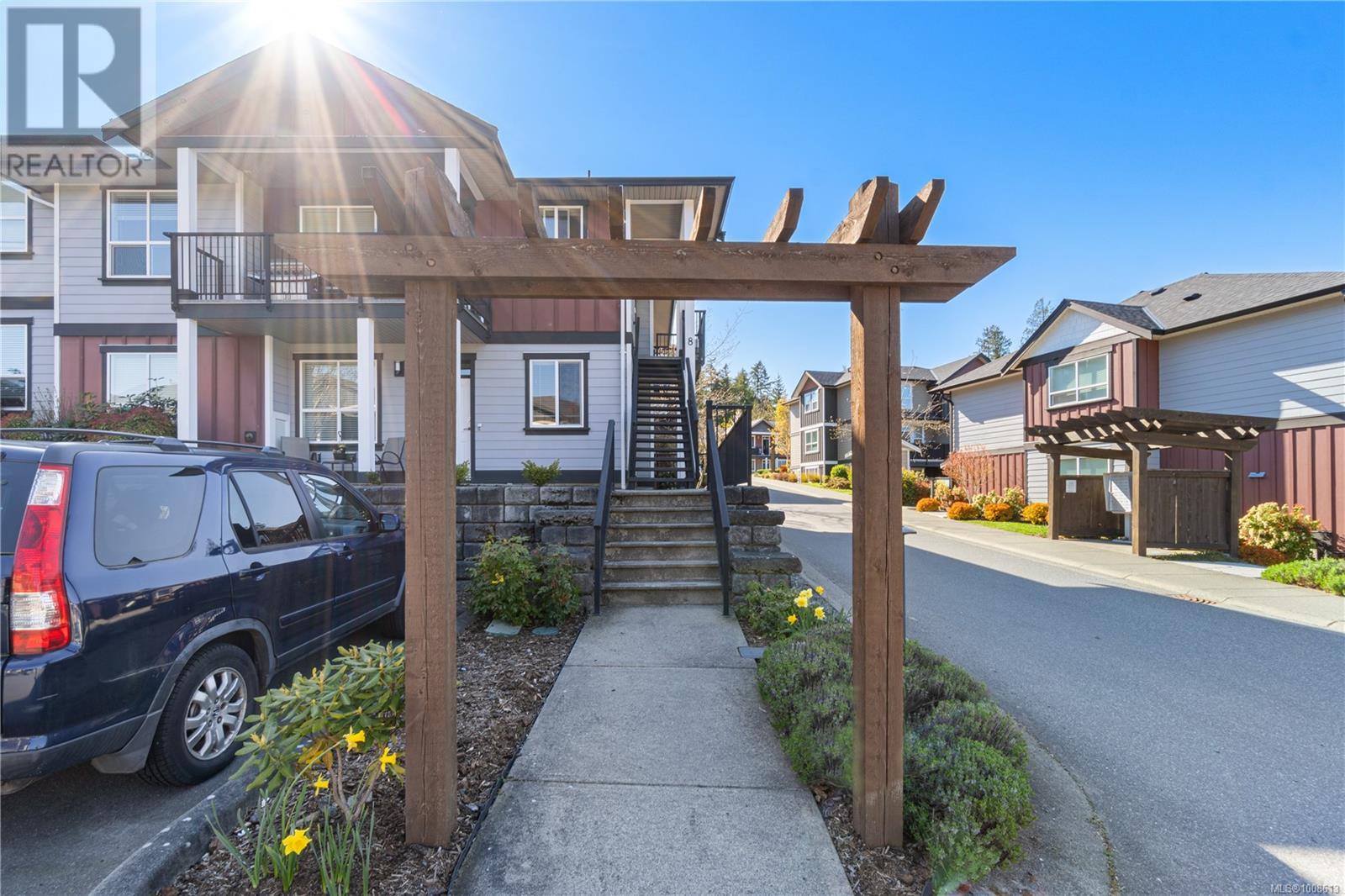 Photo 11 of 8 512 Jim Cram Dr, Ladysmith BC