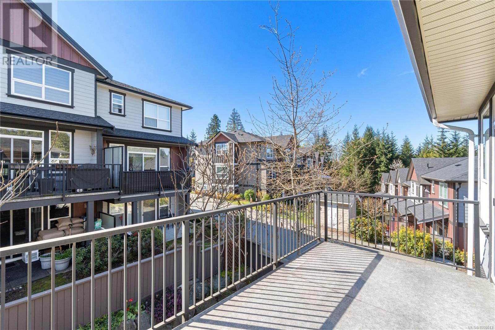 Photo 24 of 8 512 Jim Cram Dr, Ladysmith BC