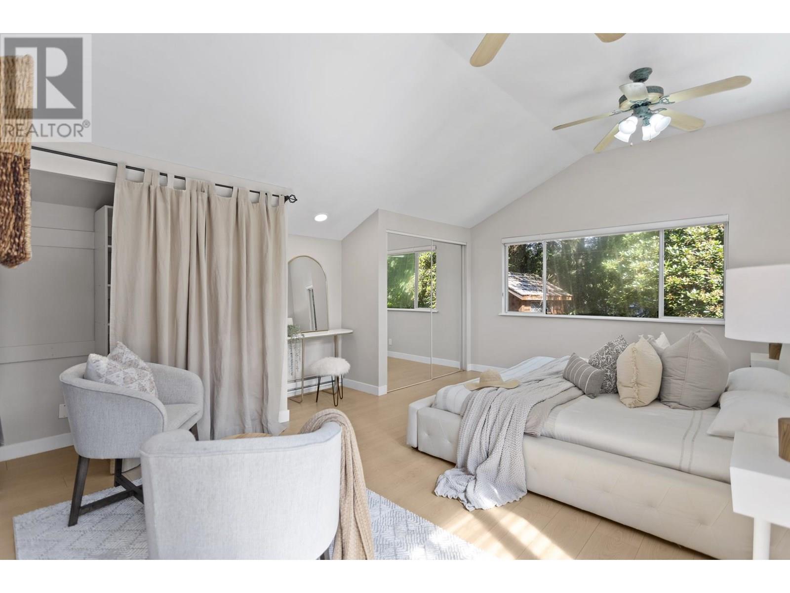 Photo 11 of 1232 W 21st Street, North Vancouver BC