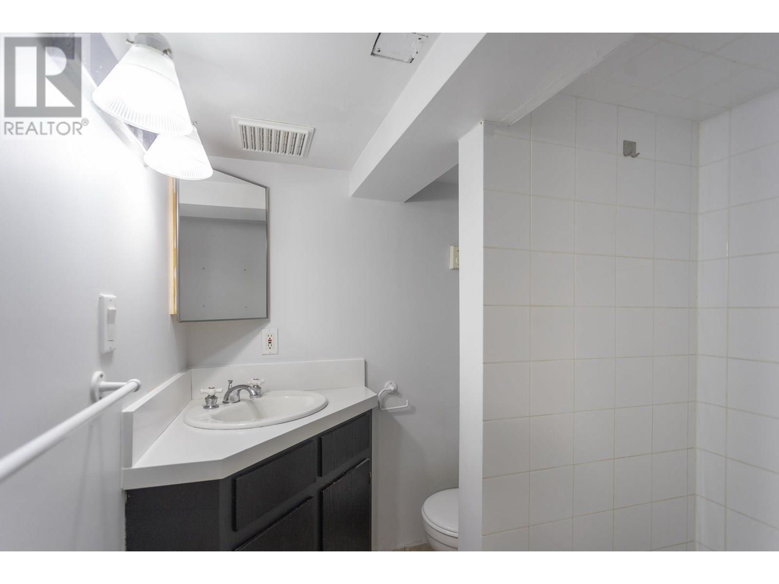 Photo 21 of 1232 W 21st Street, North Vancouver BC