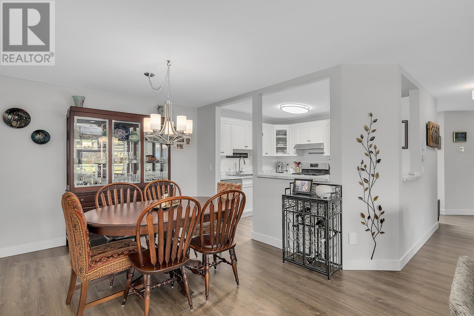 204 645 Barrera Road, Kelowna