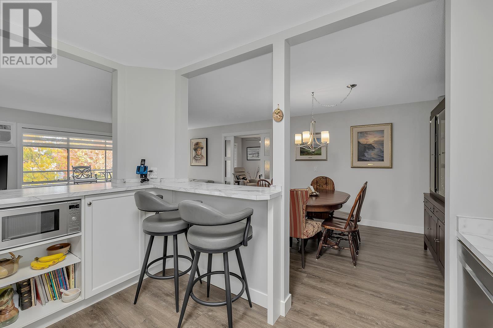204 645 Barrera Road, Kelowna
