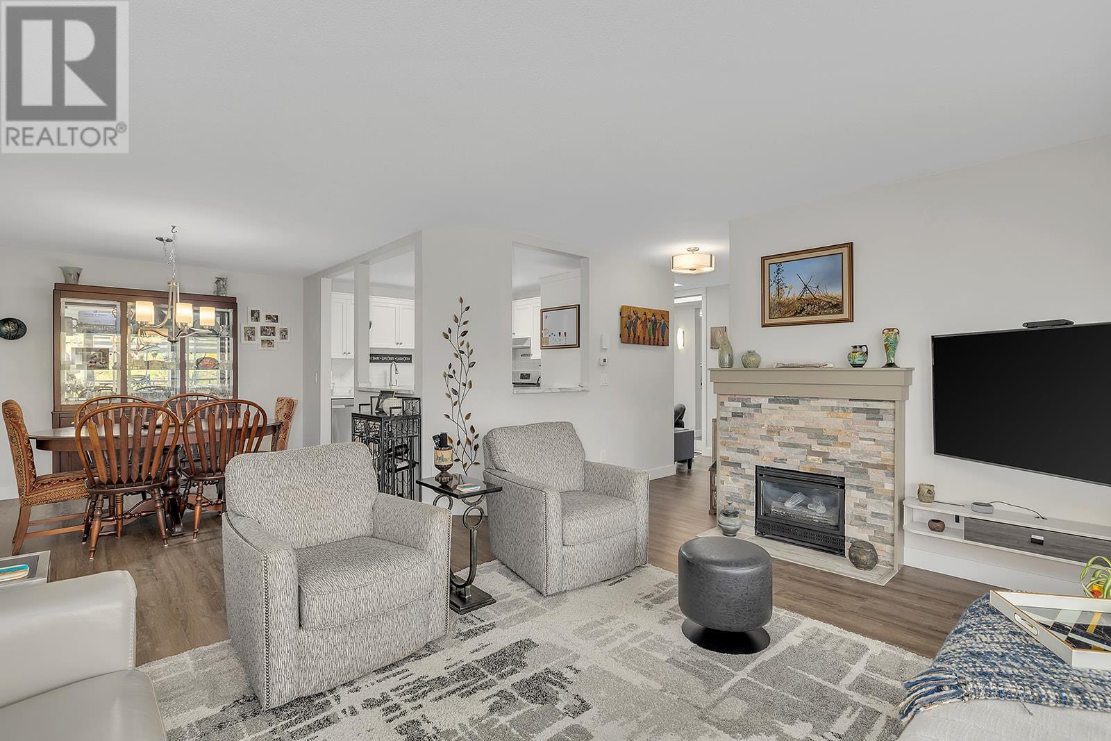 204 645 Barrera Road, Kelowna