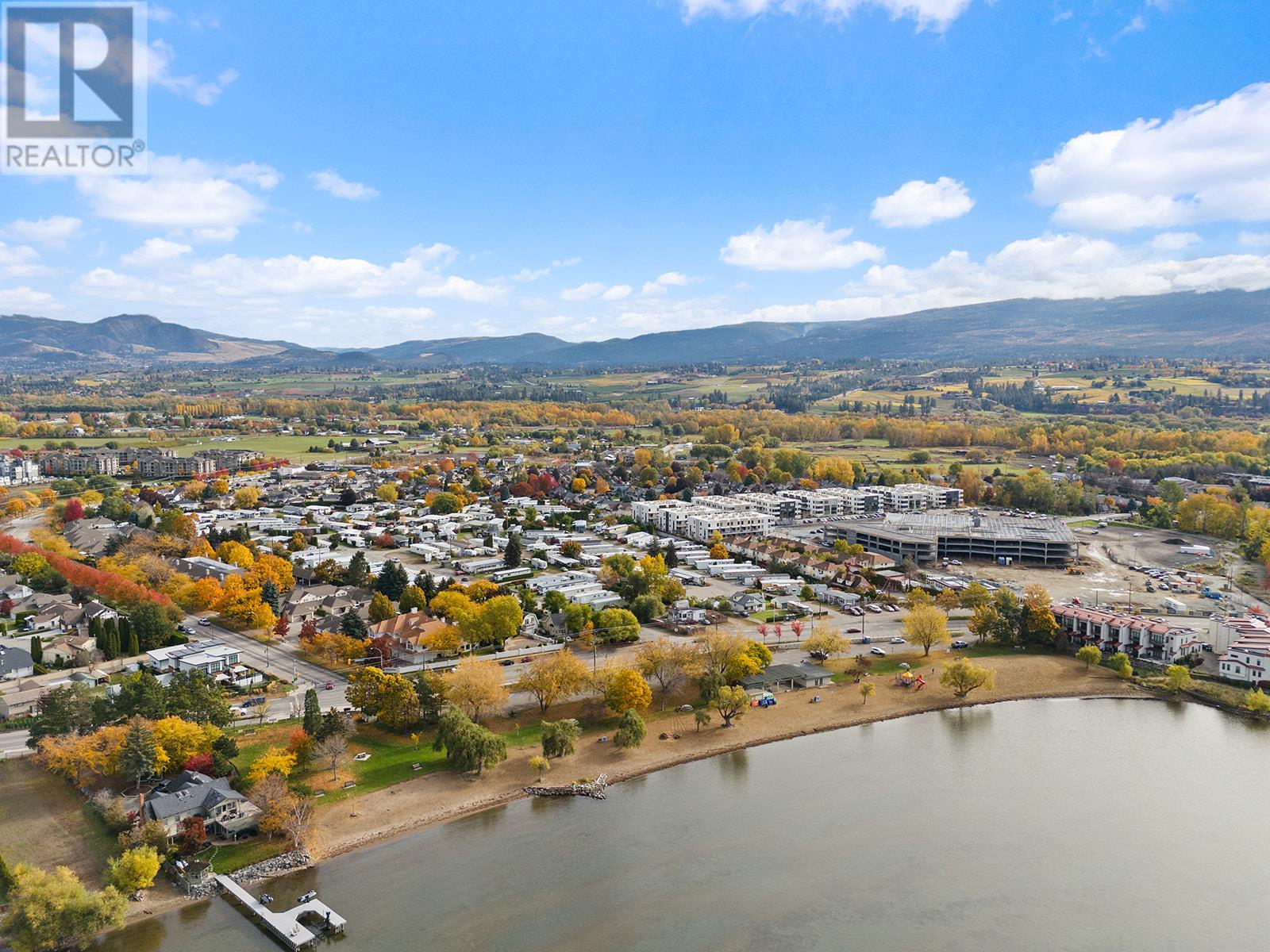 204 645 Barrera Road, Kelowna