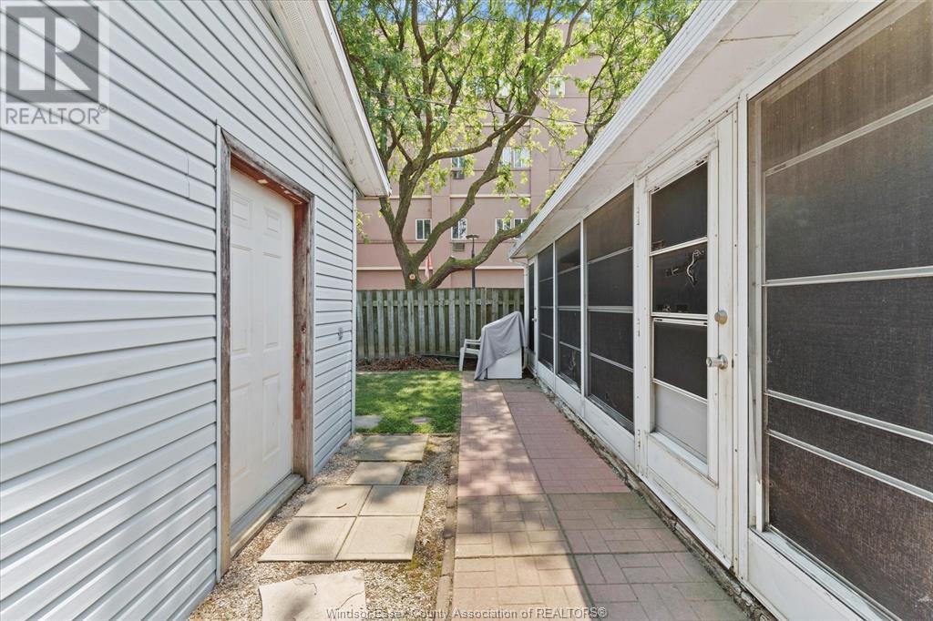Photo 15 of 956 St Luke Road, Windsor ON