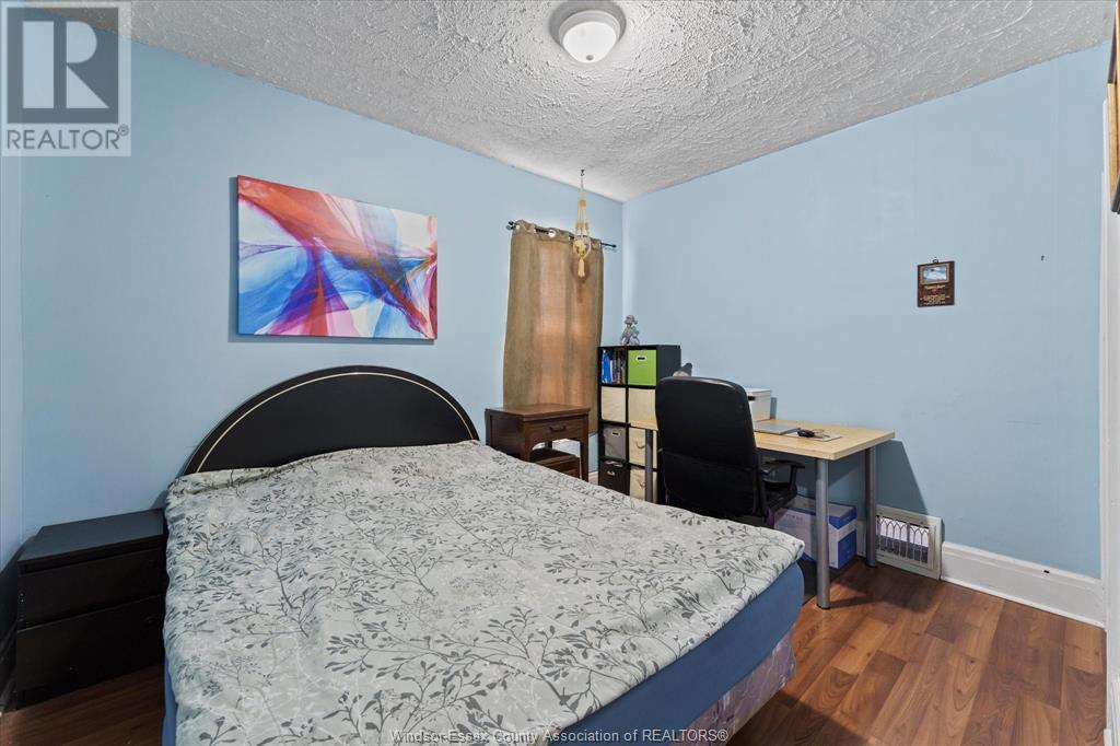 Photo 29 of 956 St Luke Road, Windsor ON