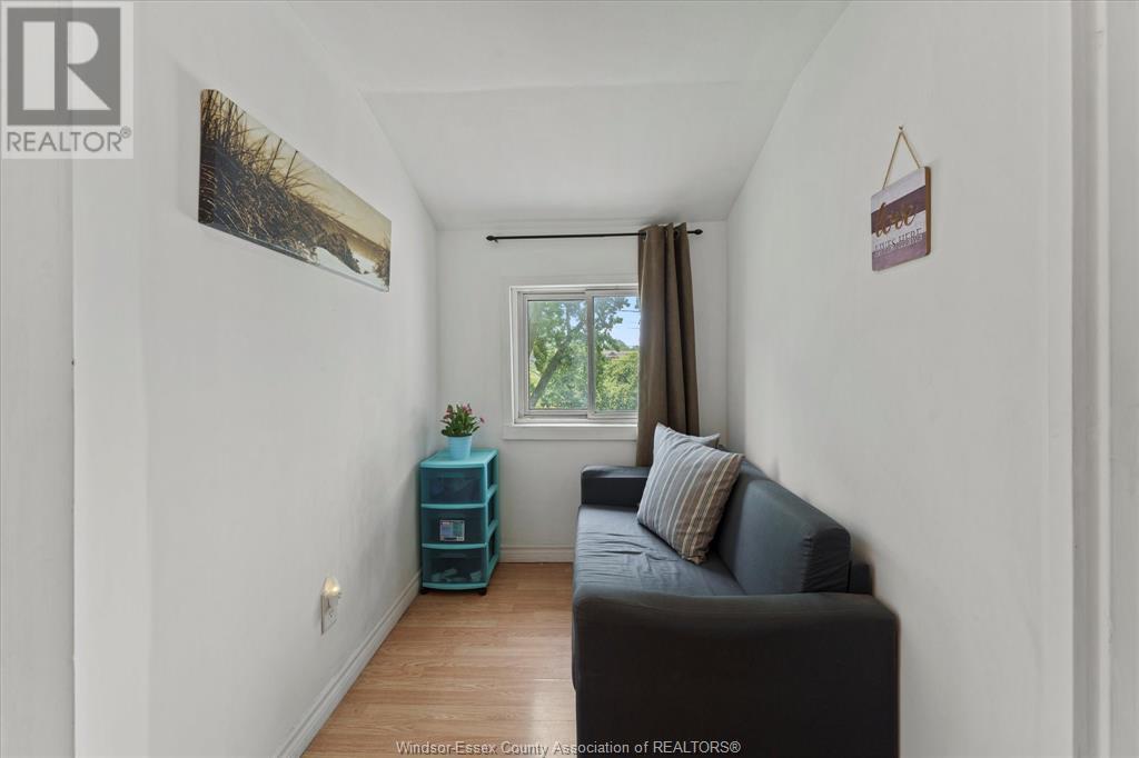 Photo 24 of 956 St Luke Road, Windsor ON