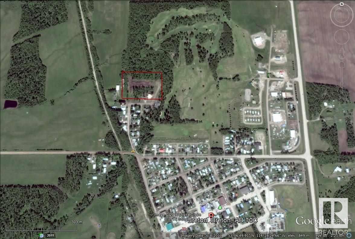 Photo 4 of 11 Fraser Dr, Breton AB