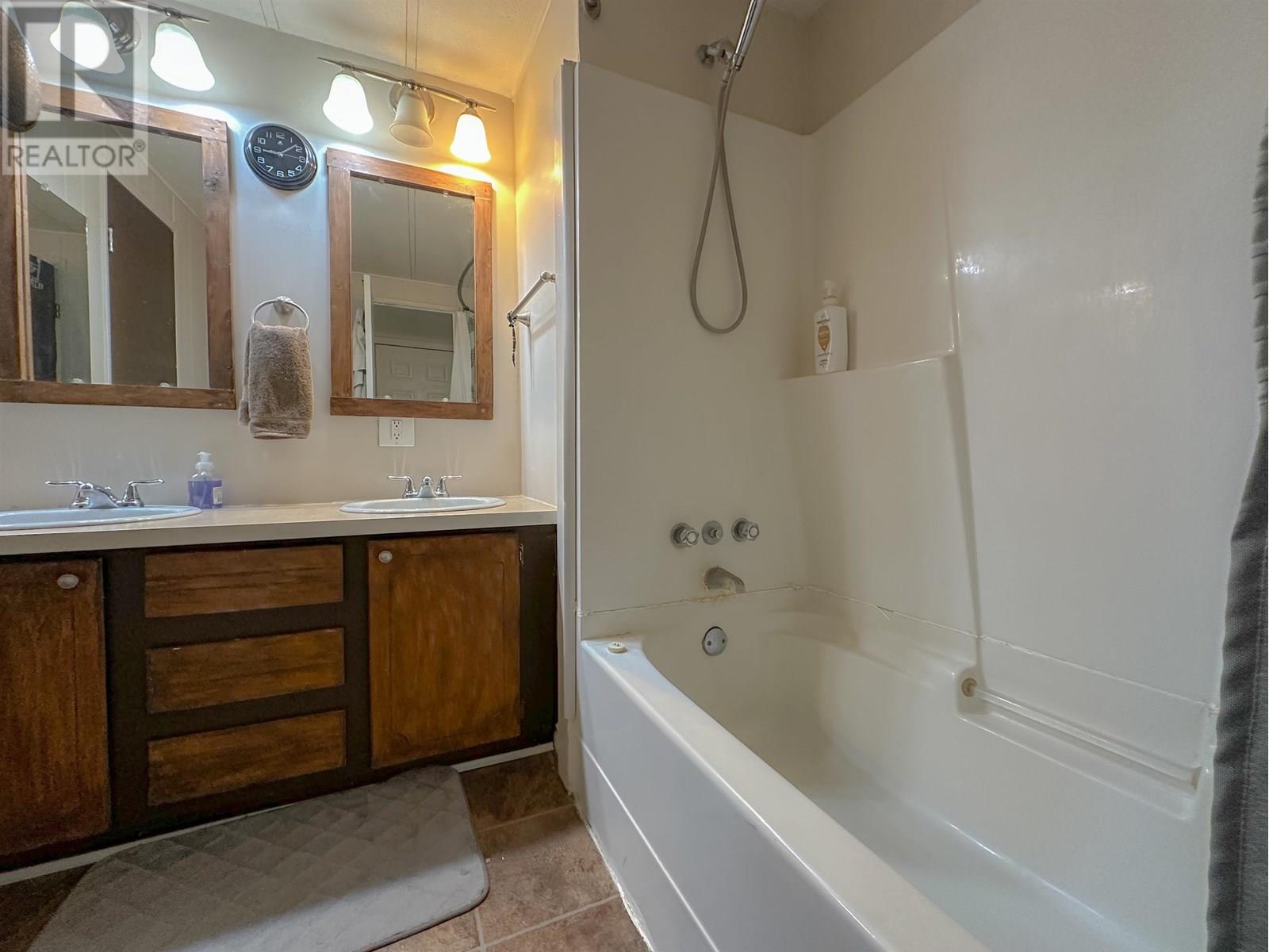 7 2091 E 16 HIGHWAY, Vanderhoof