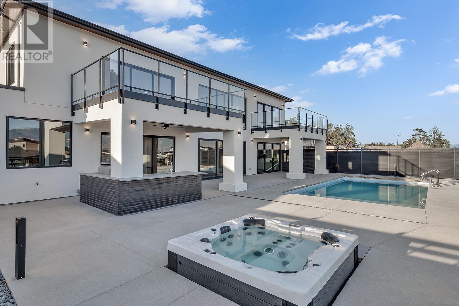 Photo 32 of 1523 Cabernet Way, Kelowna BC