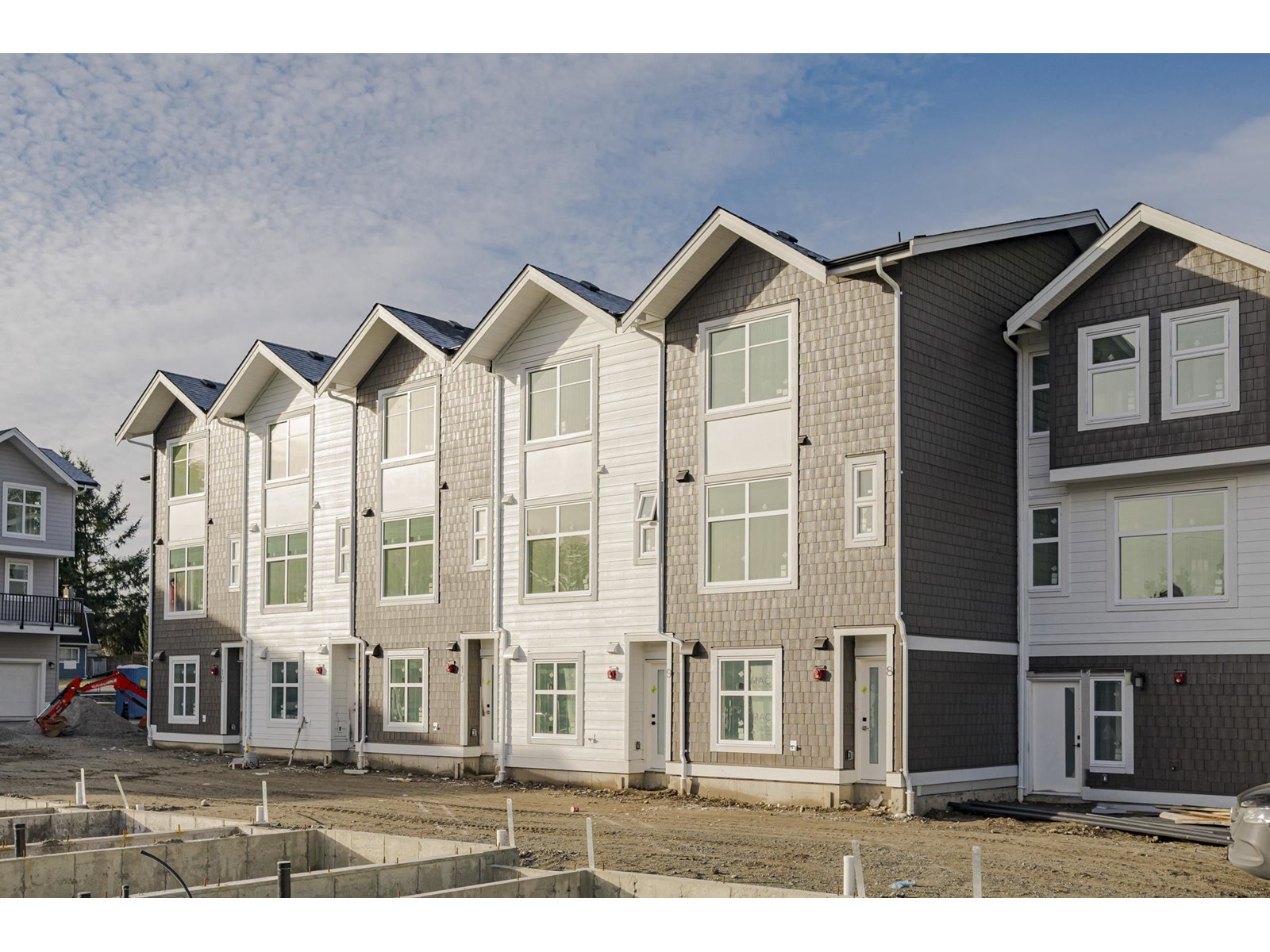 Photo 20 of 9 12770 105 Avenue, Surrey BC