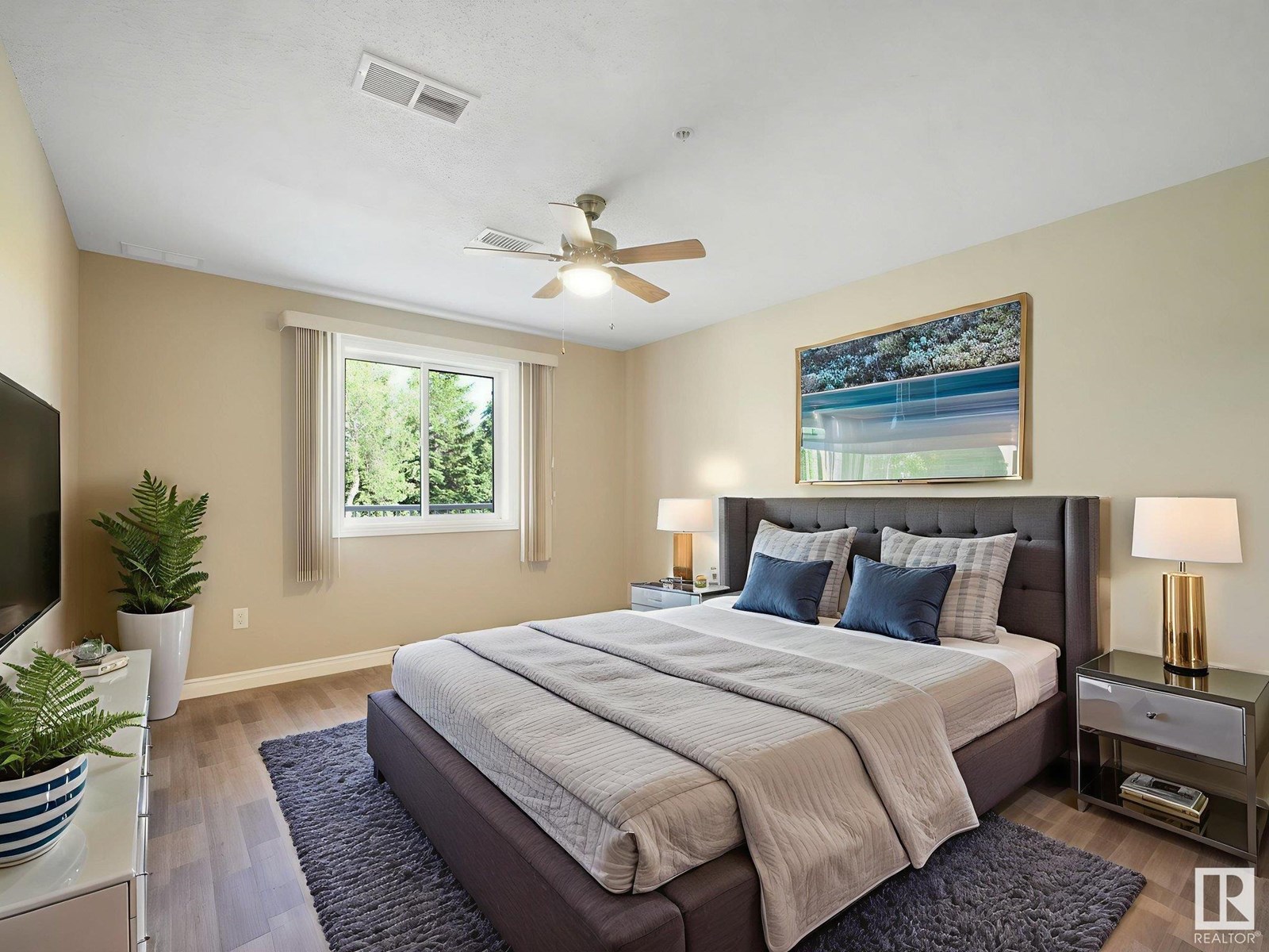 Photo 13 of 211 6220 Fulton Rd Nw, Edmonton AB