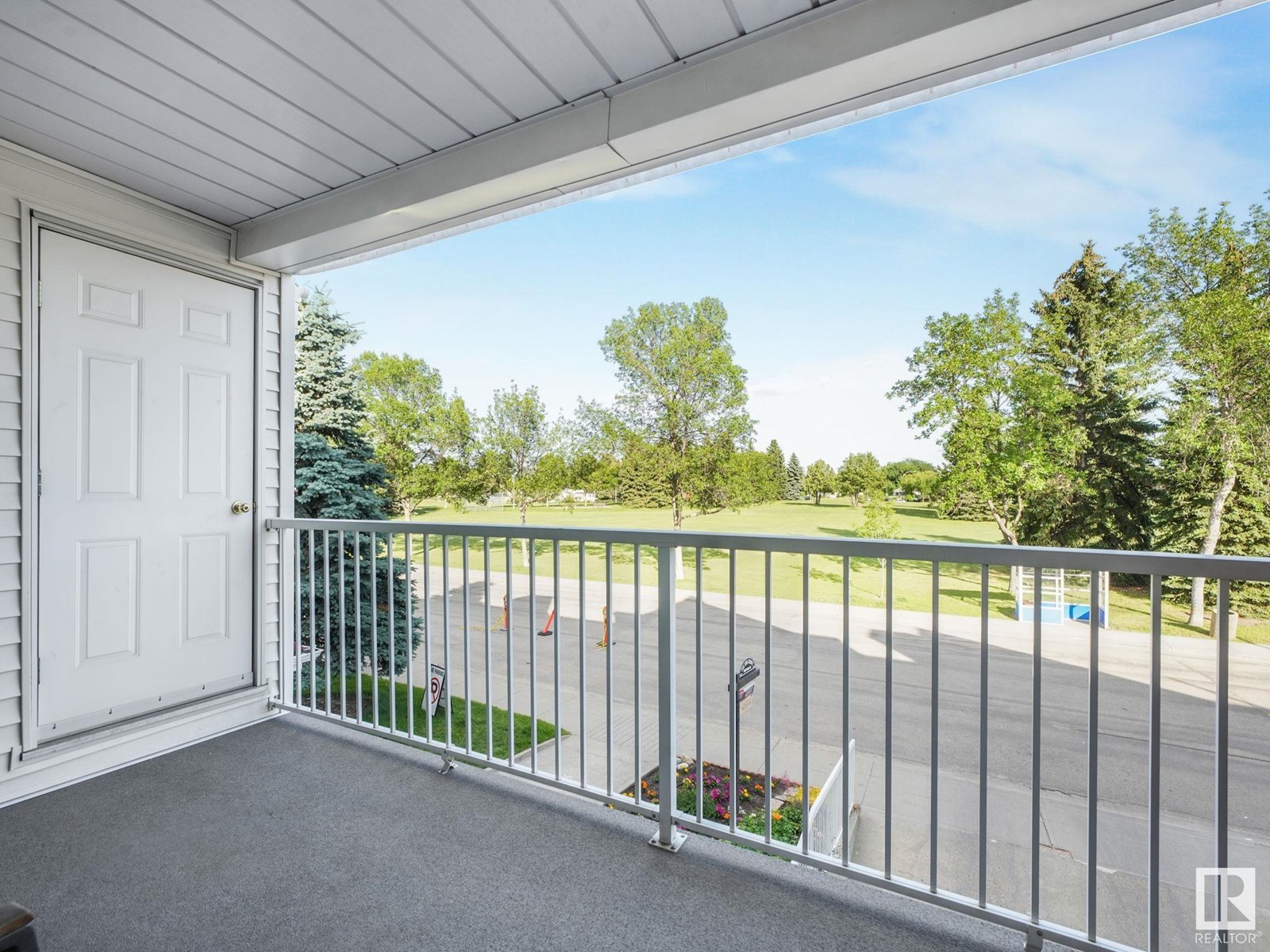 Photo 27 of 211 6220 Fulton Rd Nw, Edmonton AB