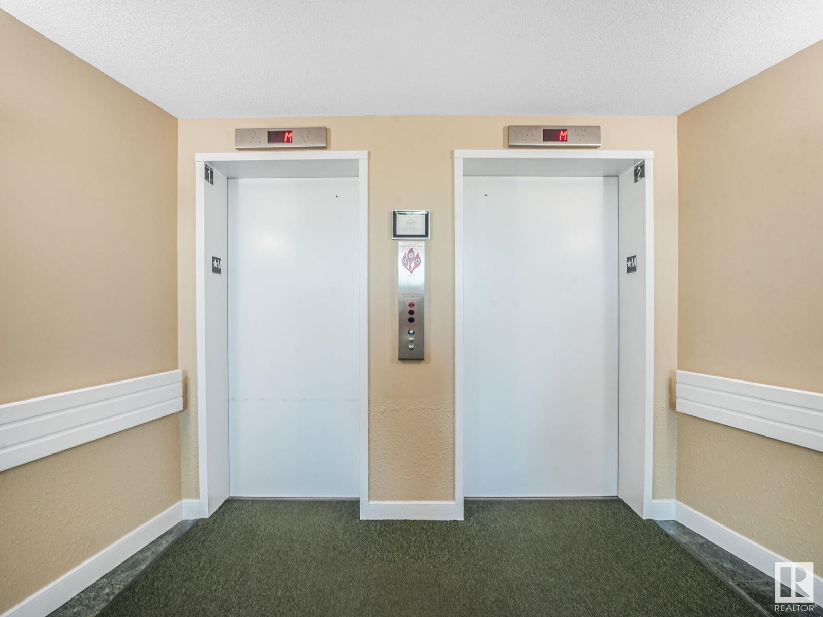 Photo 3 of 211 6220 Fulton Rd Nw, Edmonton AB