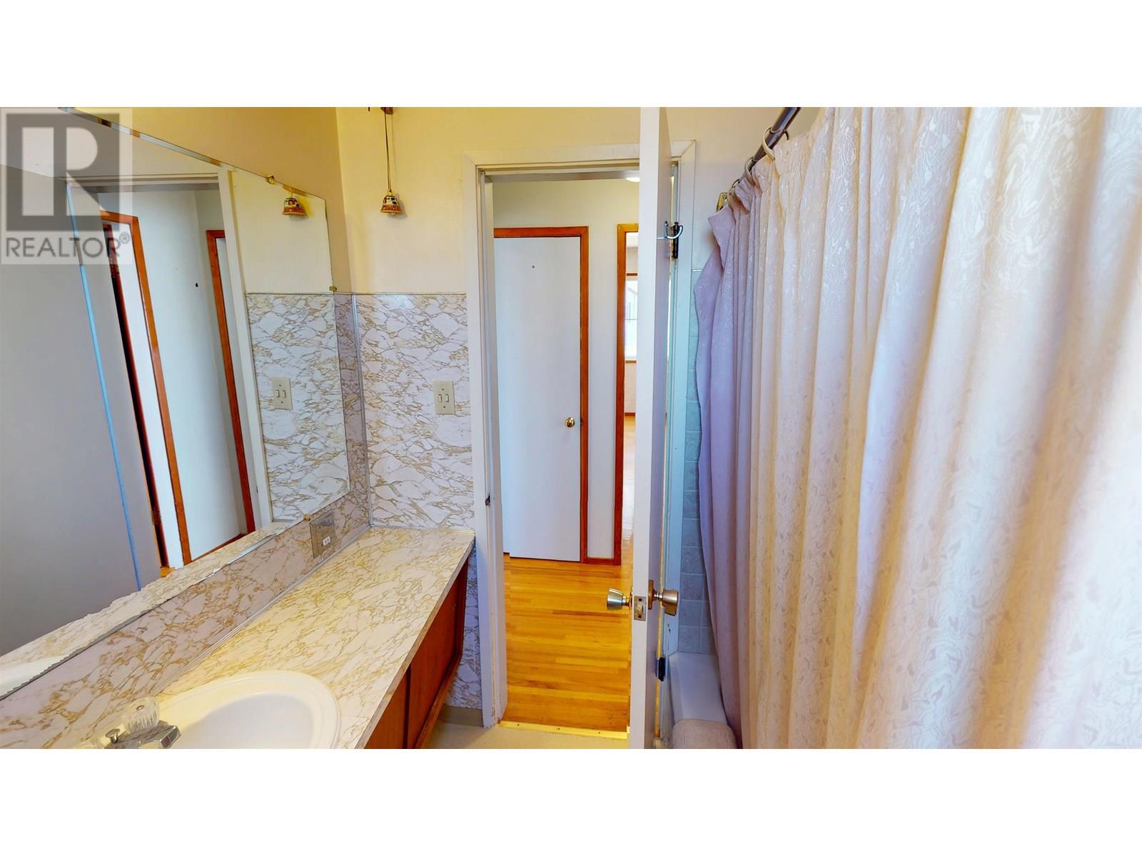 545 WILSON STREET, Quesnel