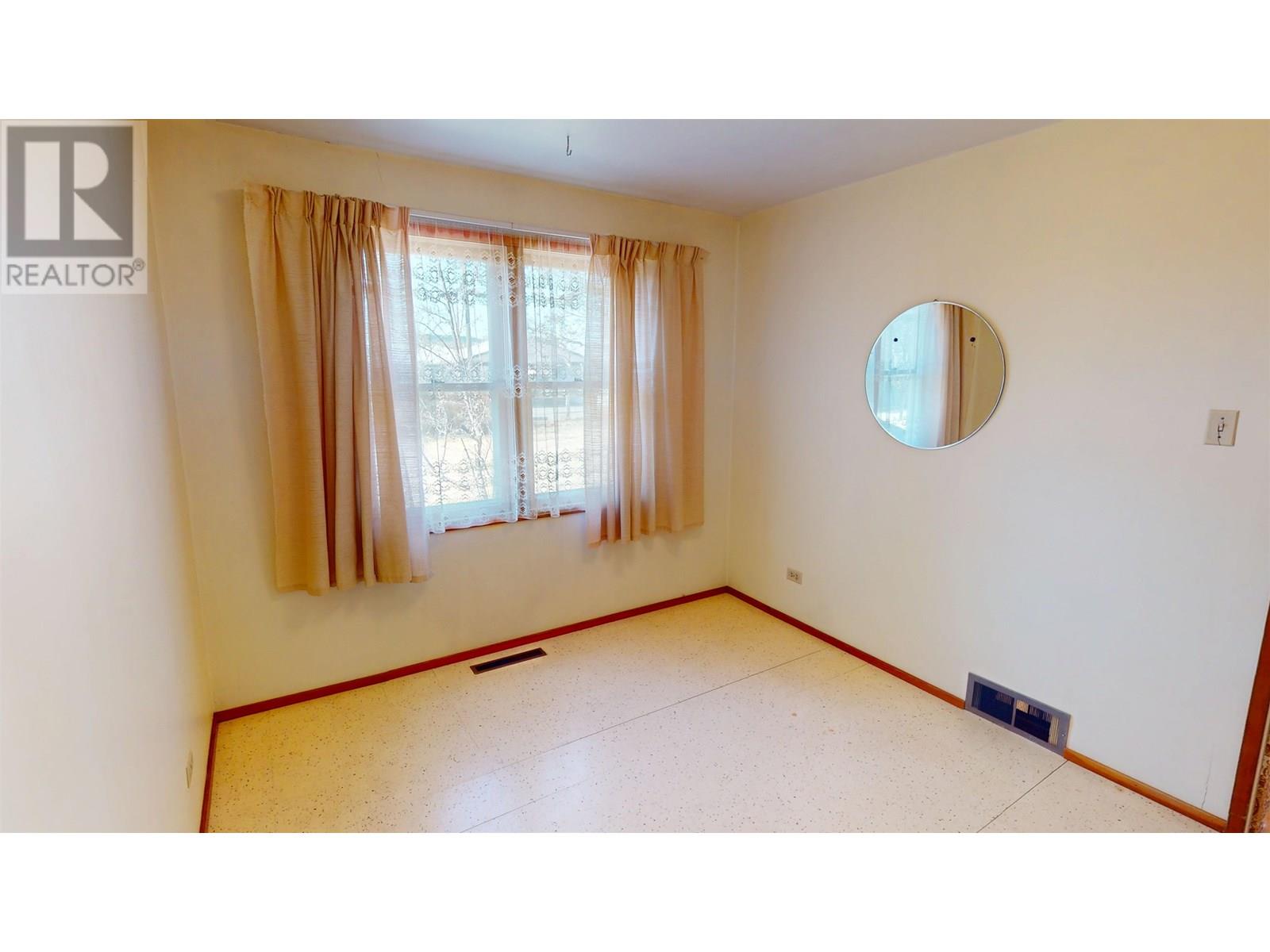 545 WILSON STREET, Quesnel