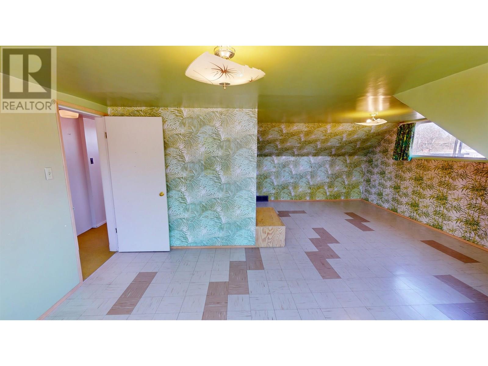 545 WILSON STREET, Quesnel