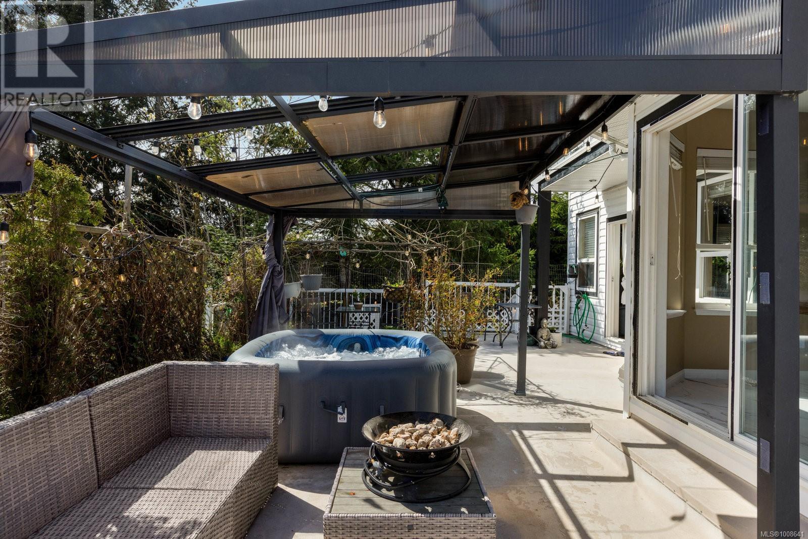  2048 Stone Hearth Lane, Sooke