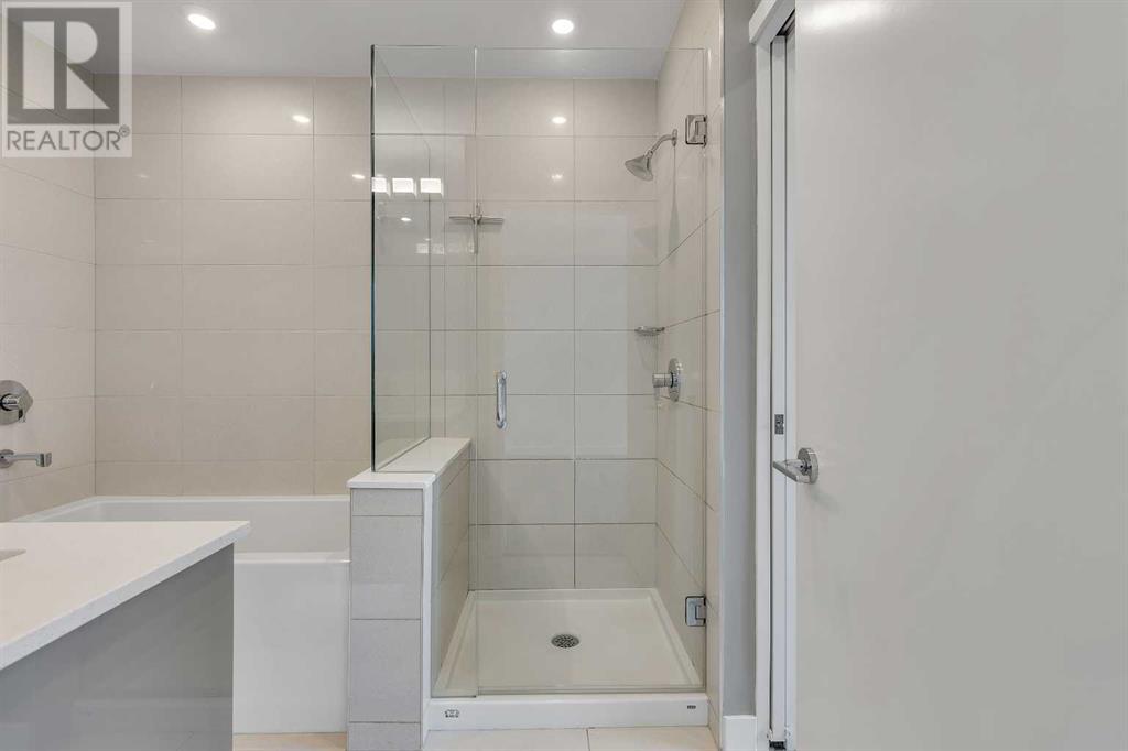 Single Family House for Sale in    Street NW Hillhurst Calgary 