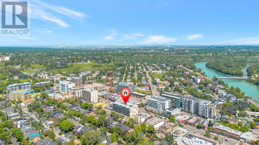 Single Family House for Sale in    Street NW Hillhurst Calgary 