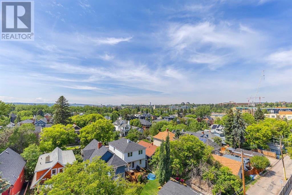 Single Family House for Sale in    Street NW Hillhurst Calgary 
