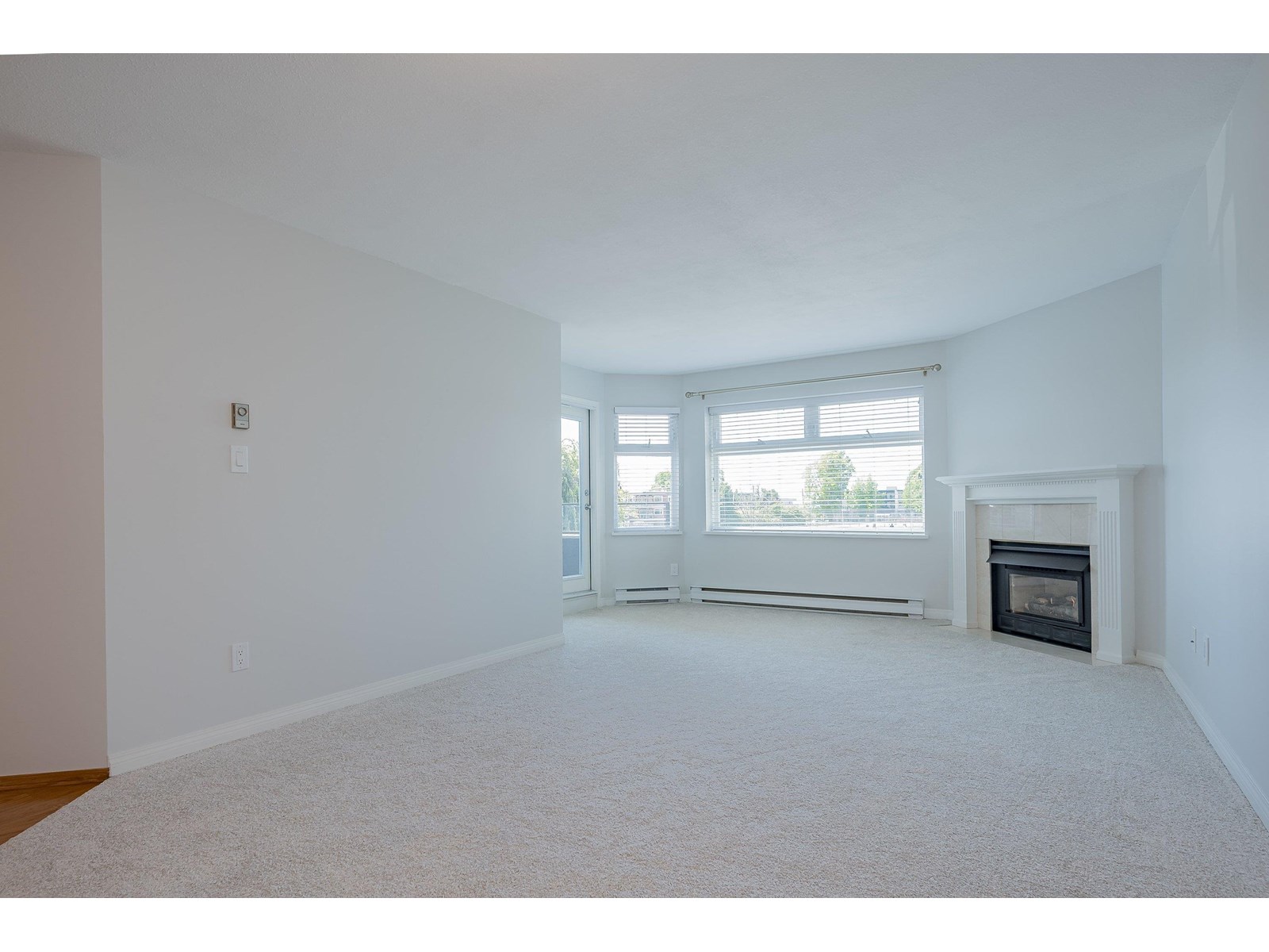 308 1220 FIR STREET, White Rock