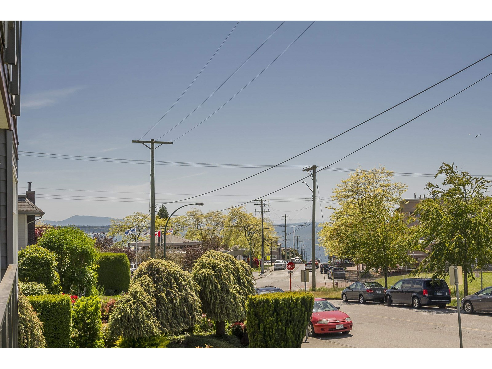 308 1220 FIR STREET, White Rock