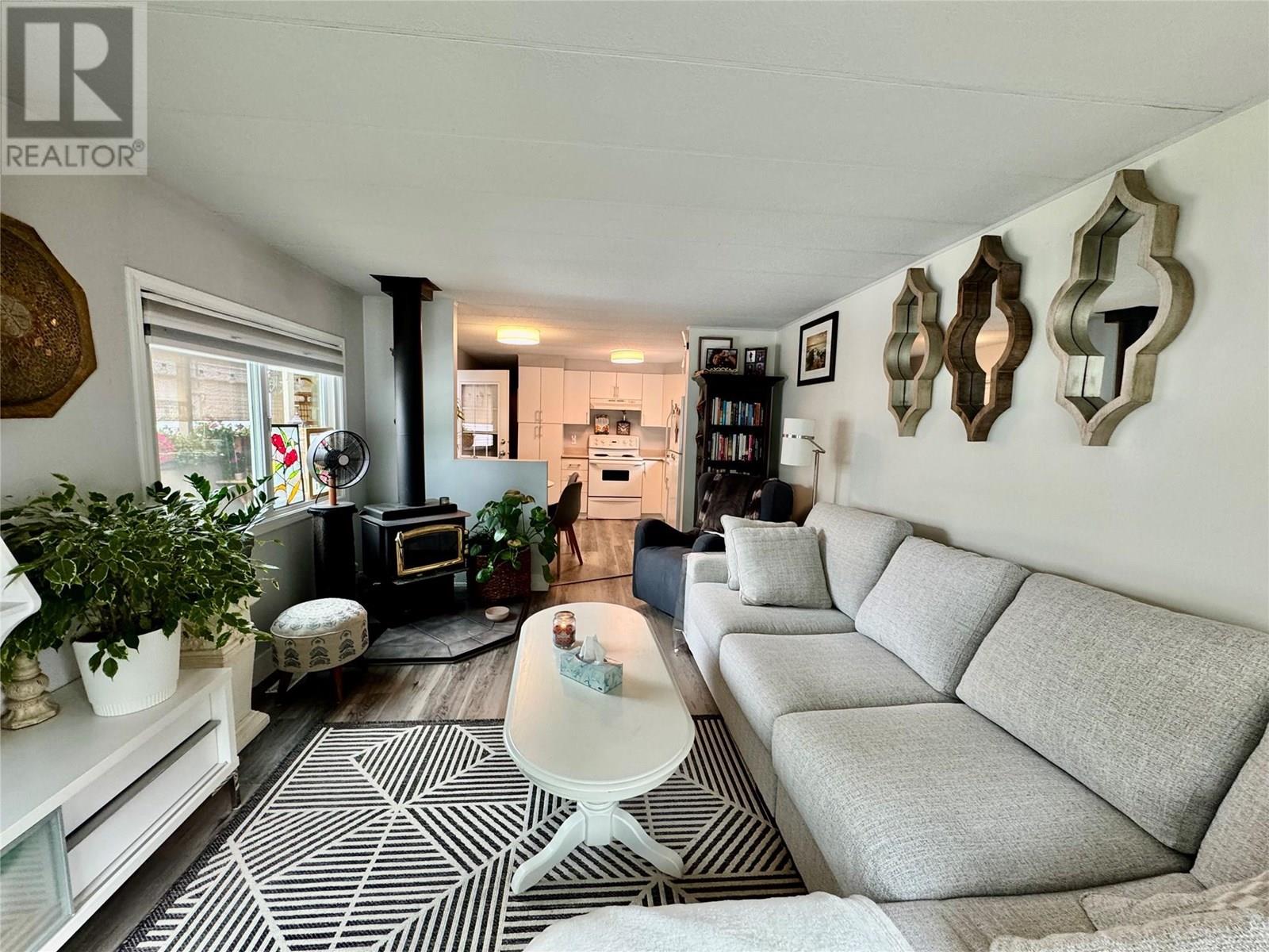 13 2095 Boucherie Road, Westbank