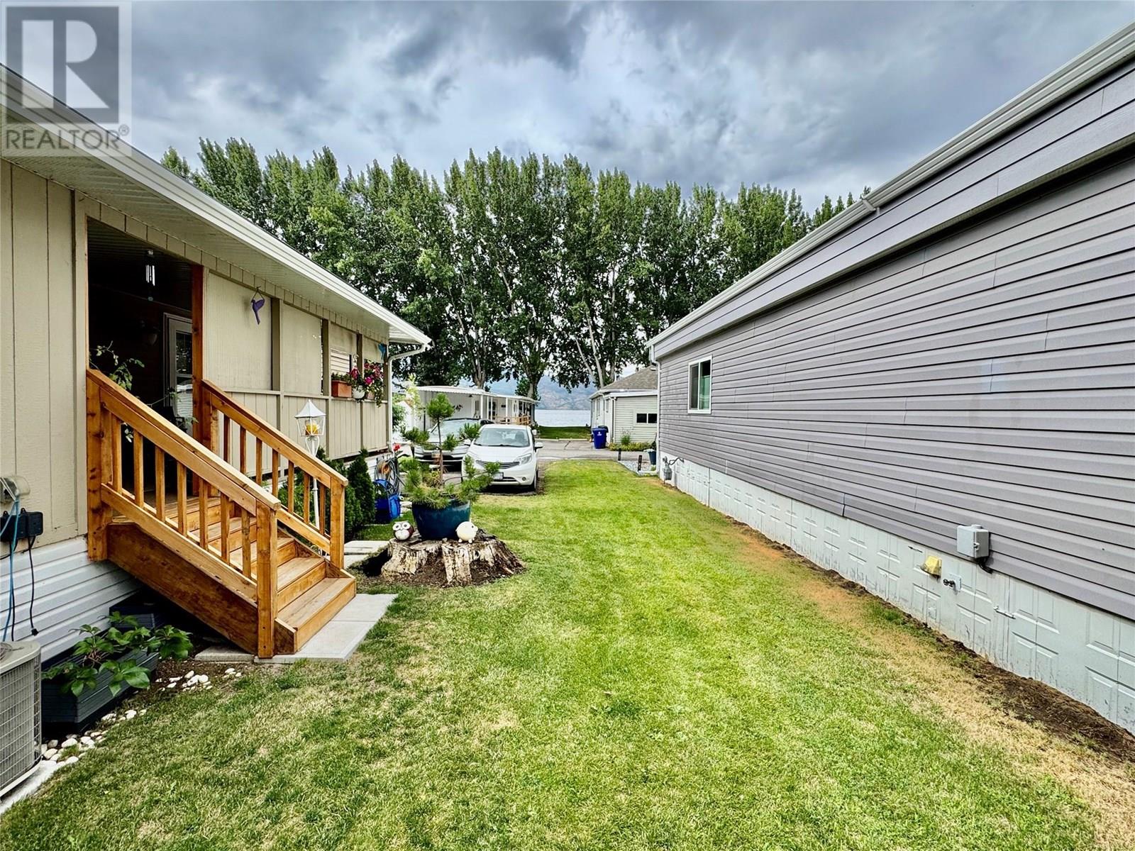 13 2095 Boucherie Road, Westbank