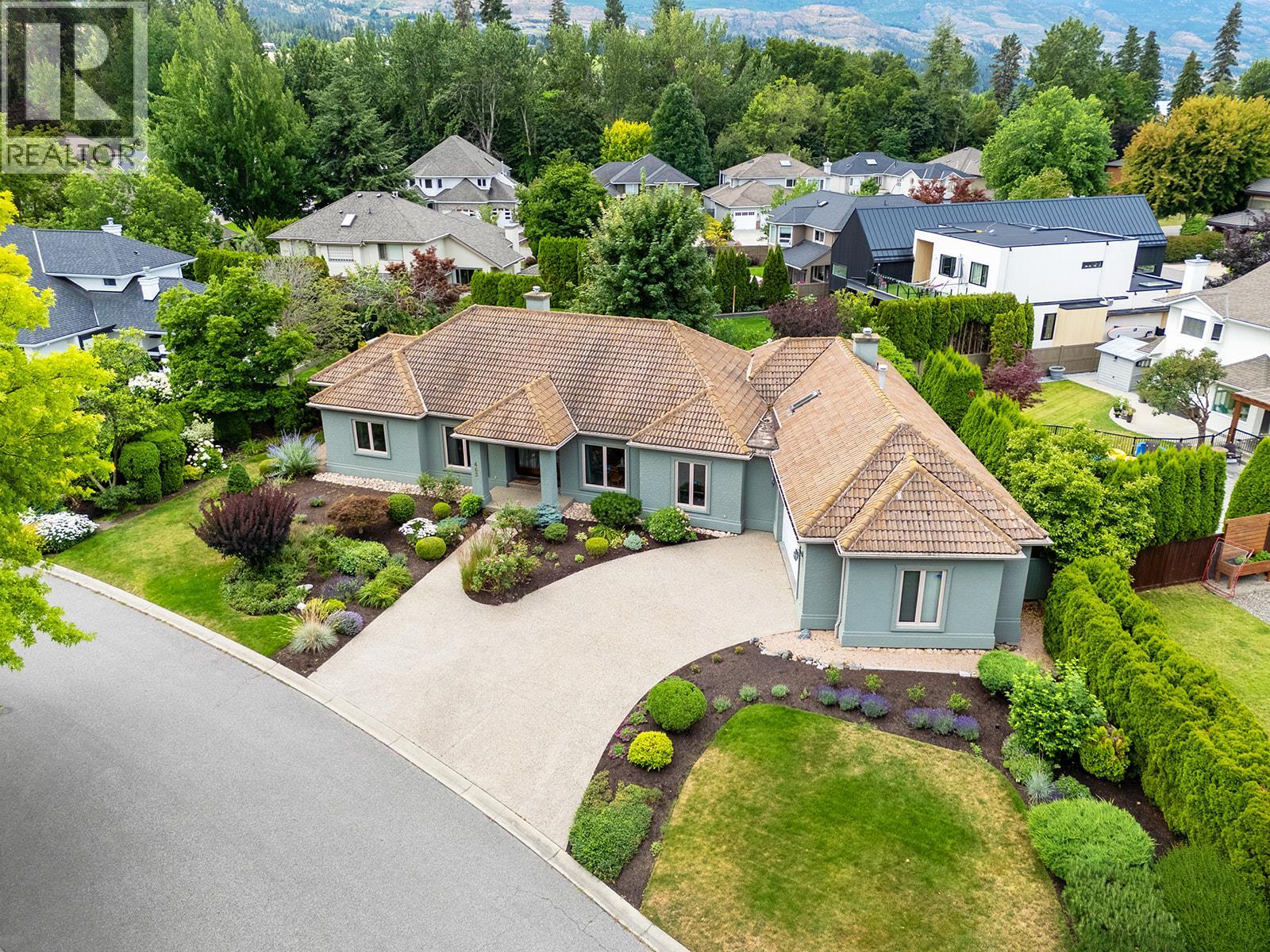  463 Carona Crescent, Kelowna