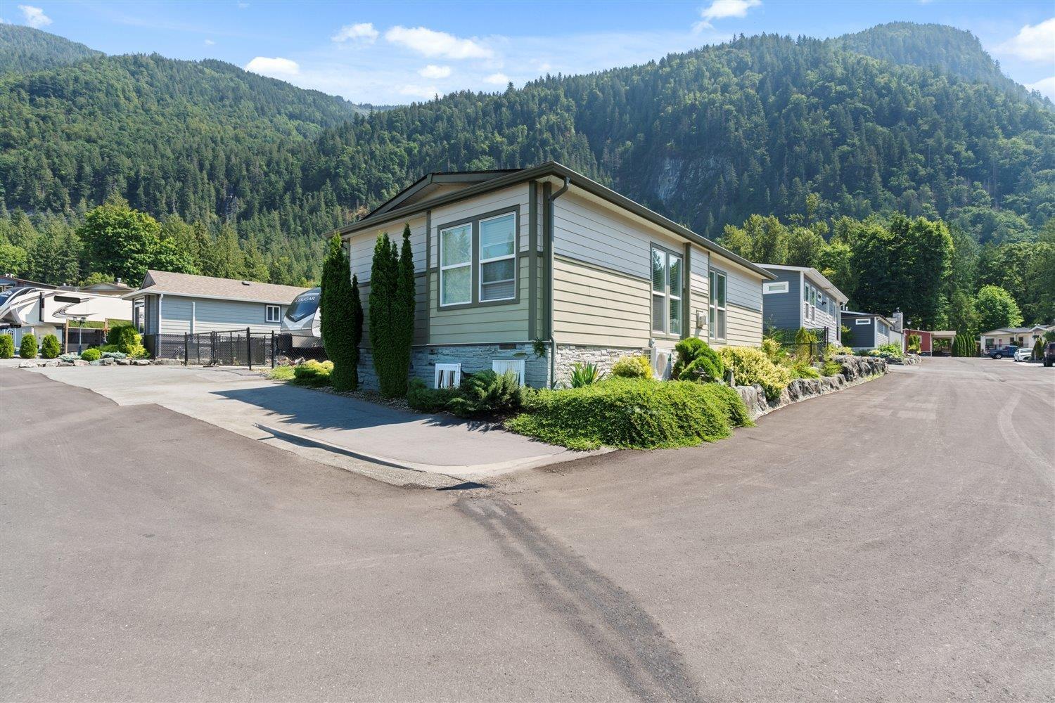 49 53480 BRIDAL FALLS ROAD, Bridal Falls, Rosedale