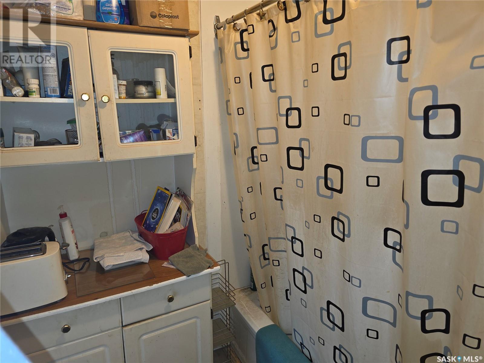 Photo 12 of 309 5th Street E, Wynyard SK