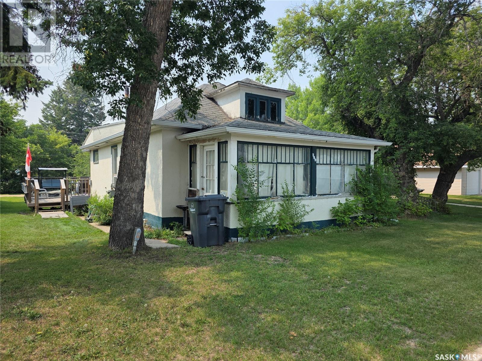 Photo 34 of 309 5th Street E, Wynyard SK